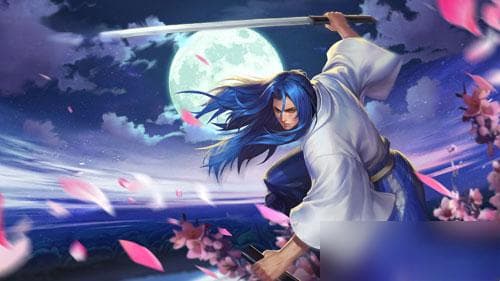 《王者荣耀》橘右京出装教学和打法教学