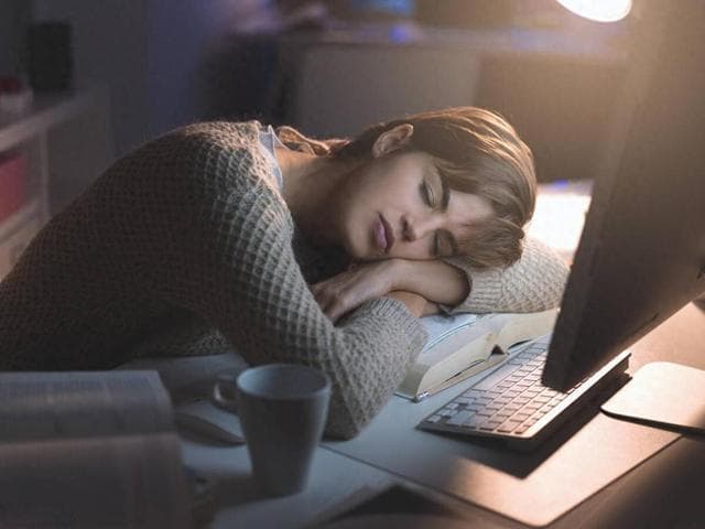 如果不得已上夜班，怎样将熬夜的伤害减到最轻？这3点你需要清楚