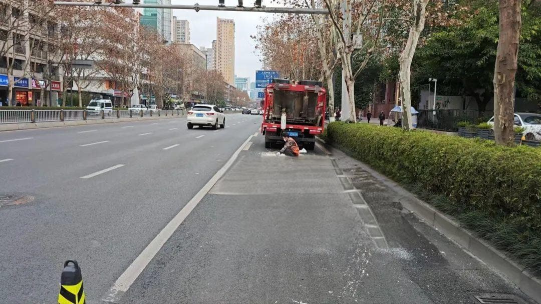 成都进一步开放公交车道！解读来了→