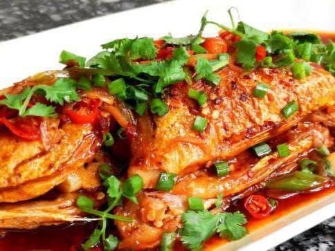 红烧鱼三种家常做法：经典、豆瓣、简易版详解