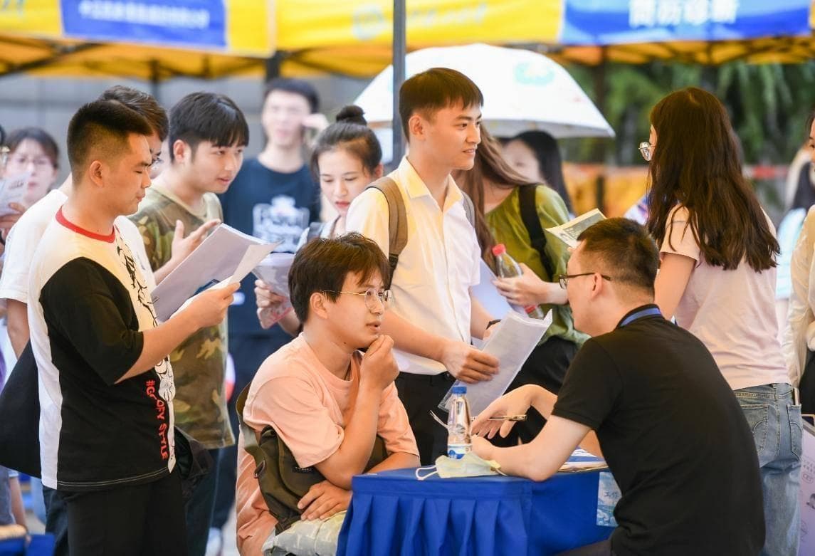 2024年我国985大学新一轮排名：浙大勇夺第三，哈工大退居第16