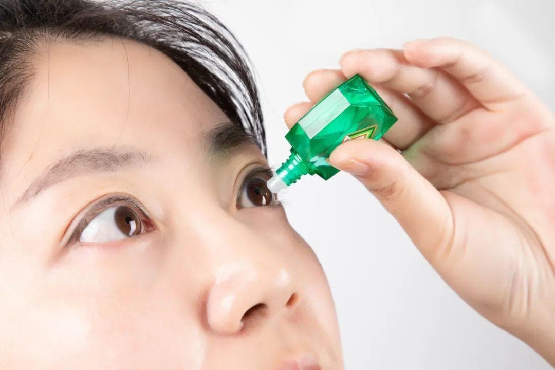 为什么黄光护眼通俗解释（手机的"护眼模式"到底什么原理？）