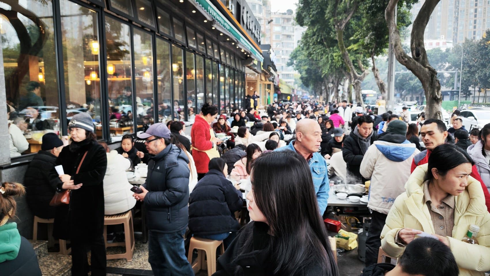 羊肉价格直降20%，今年冬至的羊肉汤更香了吗？