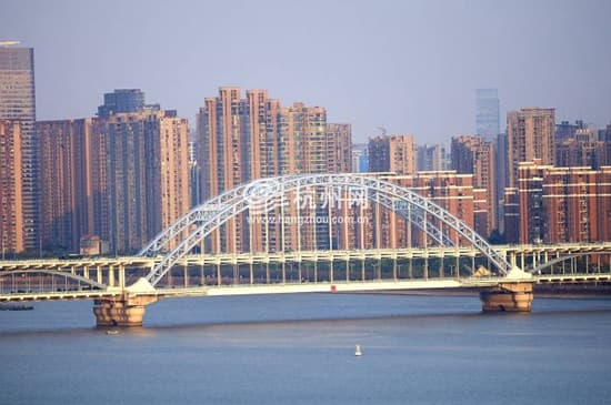 余杭区：便民生活圈建设与经济发展协同共进 合奏未来交响曲