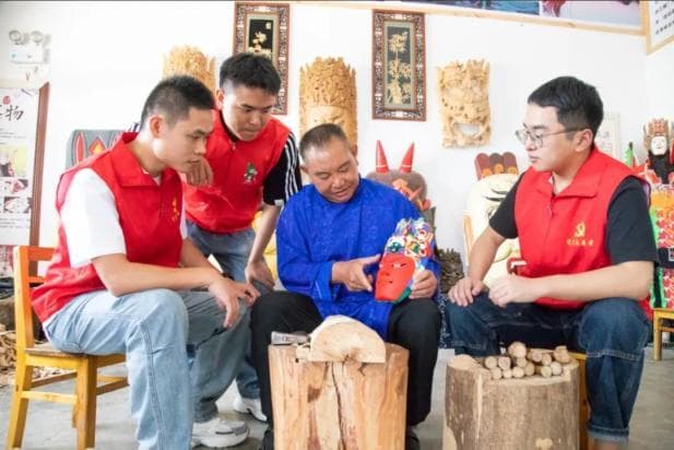 黄果树旅游区：探索"非遗+"模式 激发非遗传承活力