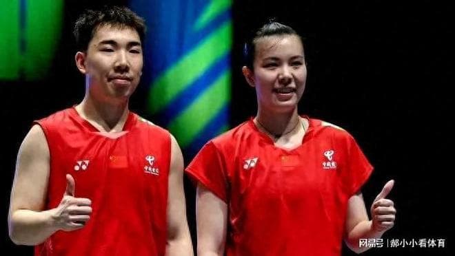 全英公开赛！国羽混双提前包揽冠亚军，石宇奇、李诗沣德比战打响