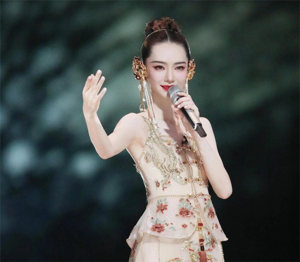 《浪姐6》最新阵容，玲花黄绮珊领衔歌手组，李思思李雪琴跨界