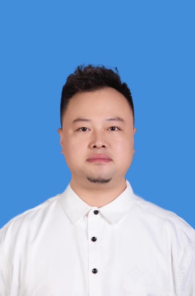 中国烹饪大师齐松臣让传统与创新在味蕾上碰撞出绚烂的火花