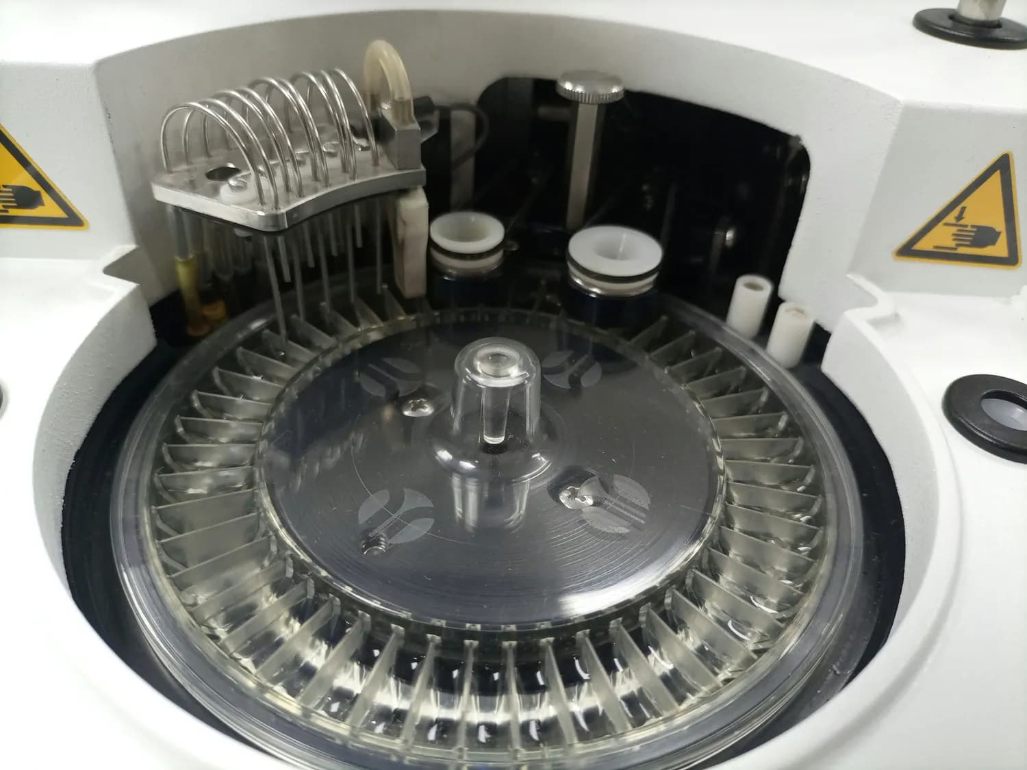 烘干法水分测定仪：高效检测的秘密武器