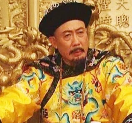 古代皇位争夺战：雍正登基，十三阿哥的角色解析