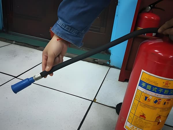 灭火器怎么检查是否正常