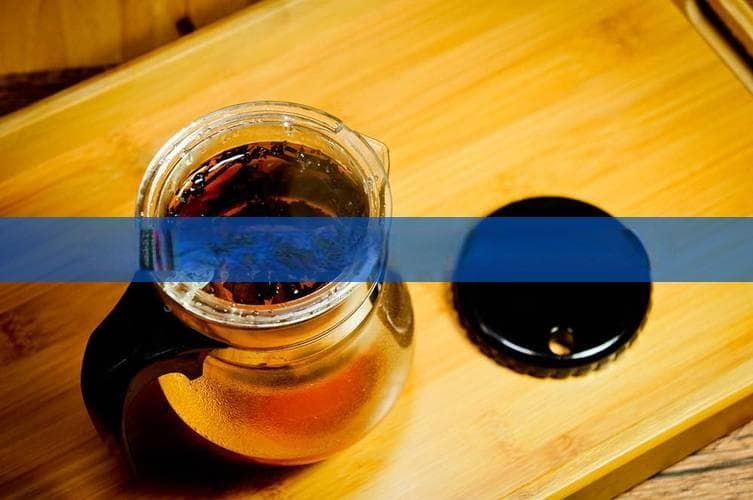 有效缓解上火症状：去火茶饮全攻略