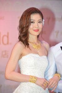 周丽淇：从模特到演员的华丽转身