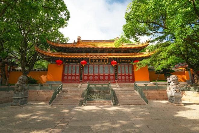 寺庙的“住宿经济”，正抢酒店业的生意