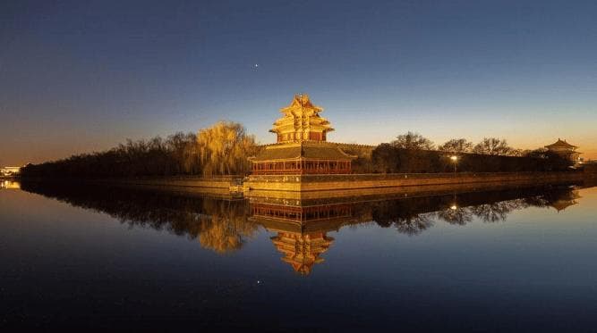 探访北京地坛公园：感受历史与自然的和谐