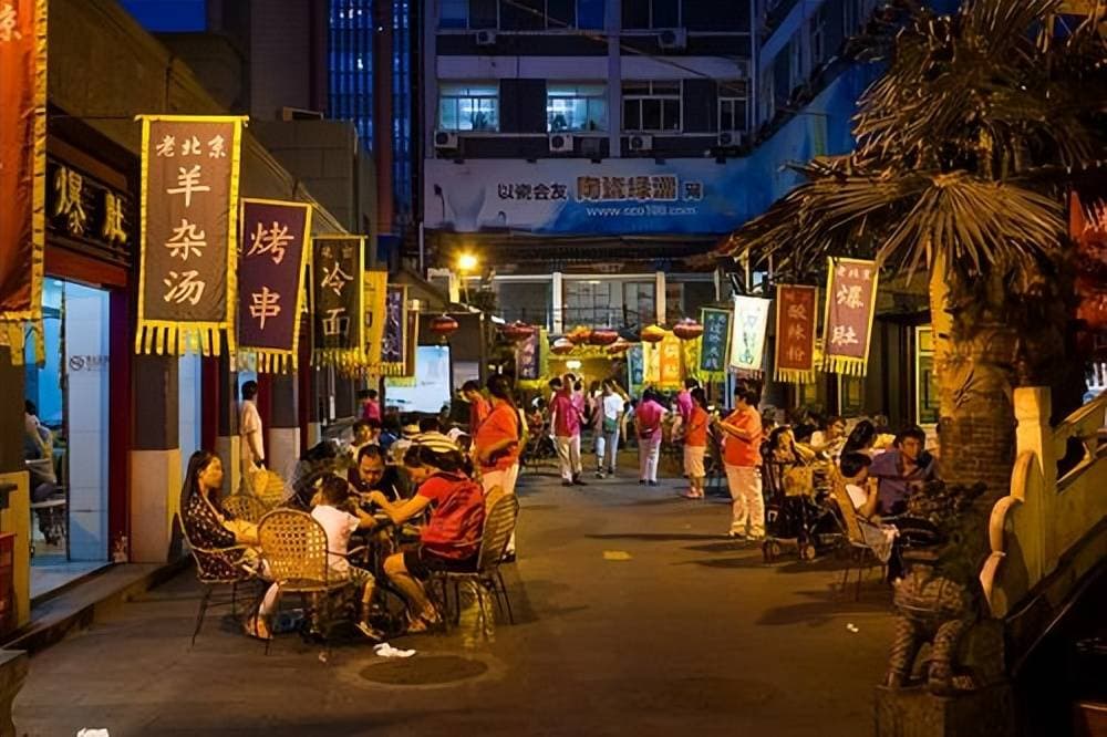 长沙旅游必吃十大美食：舌尖上的湘味，解锁火辣与鲜香的双重魅力