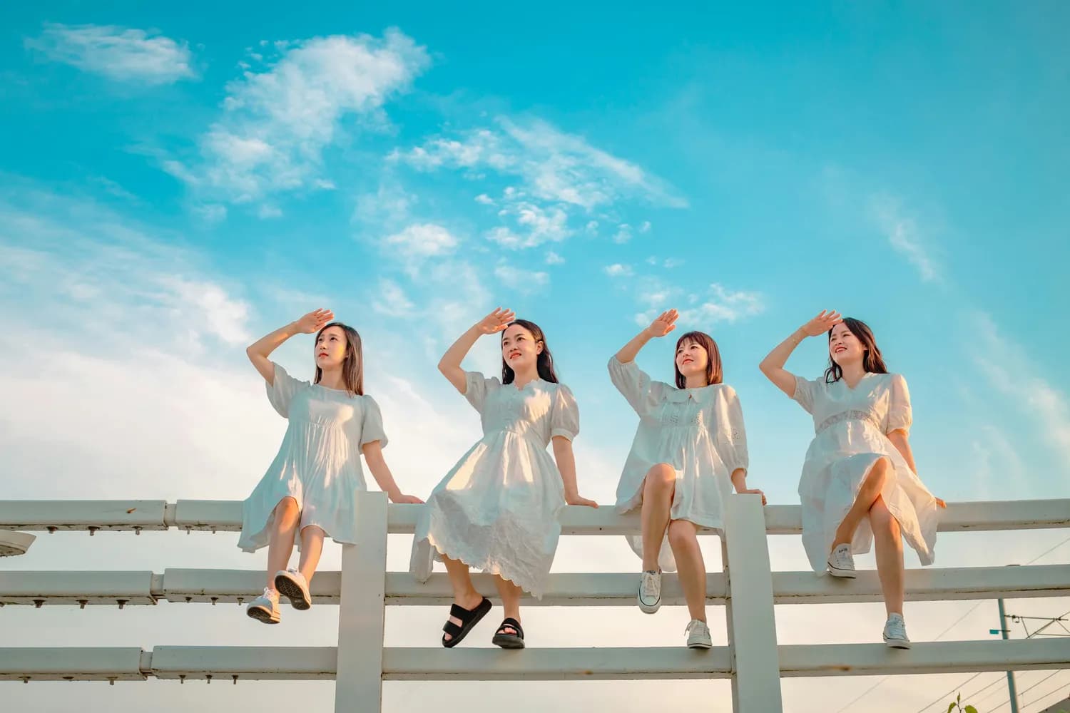 SM娱乐新女团Hearts2Hearts出道在即！8位少女将用音乐连接全球粉丝