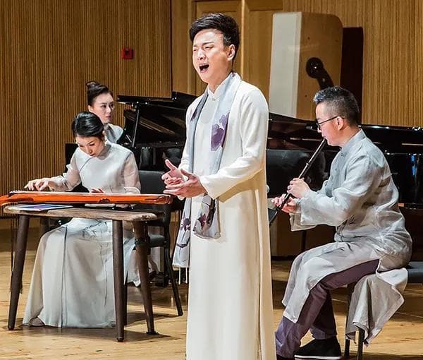 殷为杰中国古诗词歌曲音乐会：古今交织的现代想象