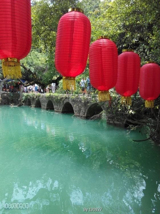 荔波小七孔旅游攻略：贵州“小九寨”的自然奇观