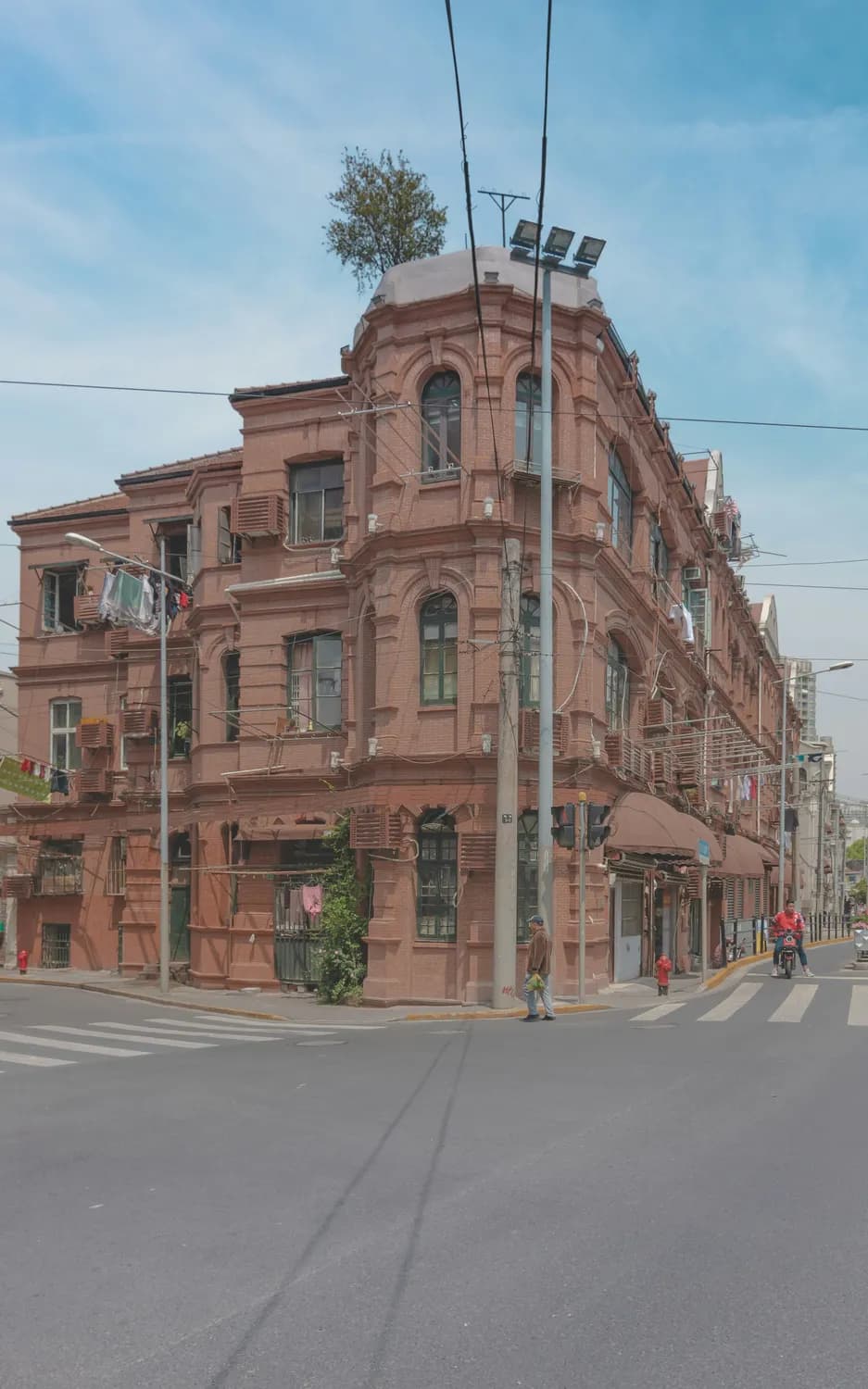 西安郭杜西地铁站住宿攻略：从招待所到豪华酒店
