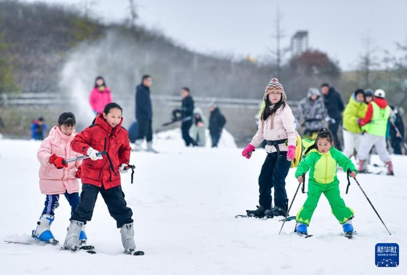 财经观察：冰雪经济跨越山海 “北雪南移”成冰雪消费新趋势