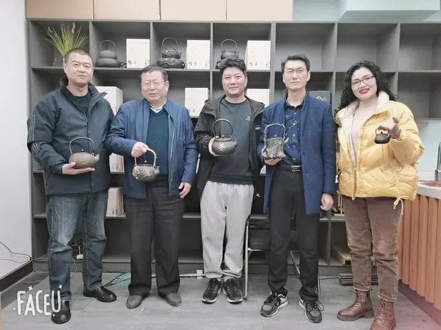 滕州铁锅：传统手工铸造工艺的坚守与传承