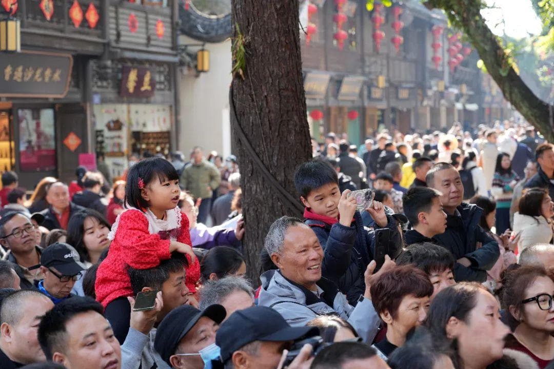 正月初一！福州“高朋满座”！