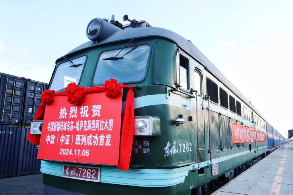 乌苏开行首趟中欧（中亚）班列，年运输能力将提升至350万吨
