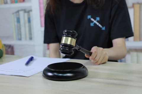 退一赔三需要什么证据