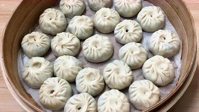 20分钟蒸出完美大肉包子：时间与技巧的黄金搭配
