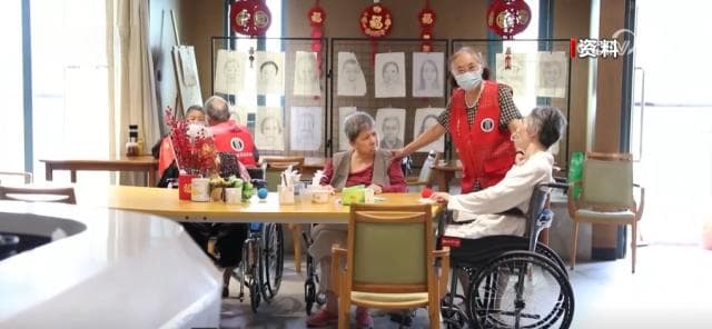 银发有力量 夕阳别样红 “银龄行动”打造老年人的“潮”生活