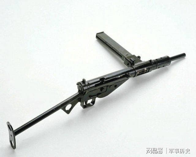 二战经典枪械之：司登冲锋枪