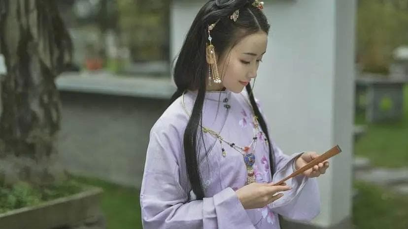 秦淮八艳之才名分色•李香君