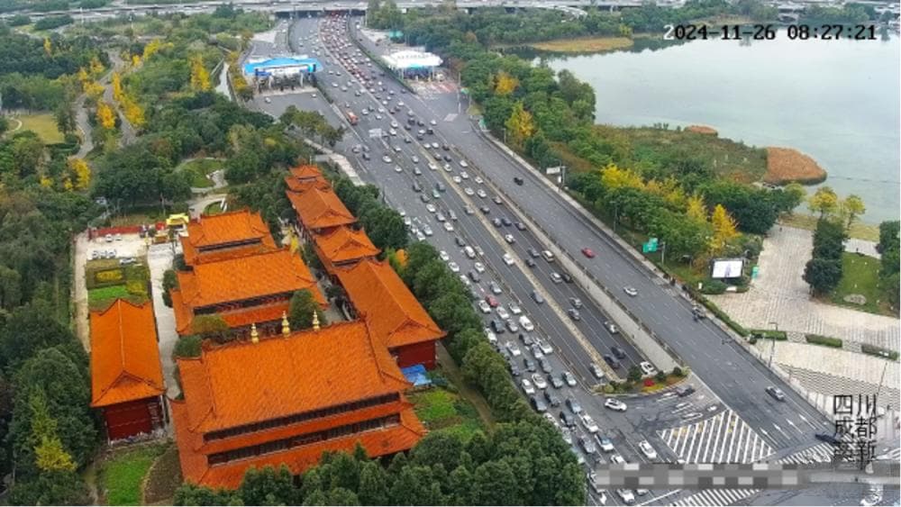 拥堵指数下降，剑南大道等点位早晚高峰车行速度翻倍！成都“开门治堵”成效初显