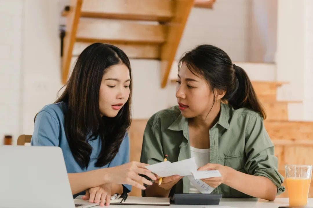 百万留学、躺平十年，女儿成了“海归废物”