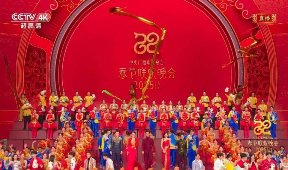 从“村晚”走向“春晚” | 焦作“黄河飞龙”惊艳亮相央视蛇年春晚！