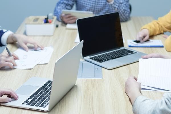 售卖假包行为犯法吗？法律专业人士为您解答