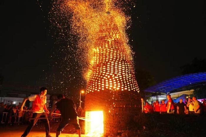 民建南海总支：建立民俗文化产业园区，设立传统手工艺创新发展基金 | 聚焦南海两会