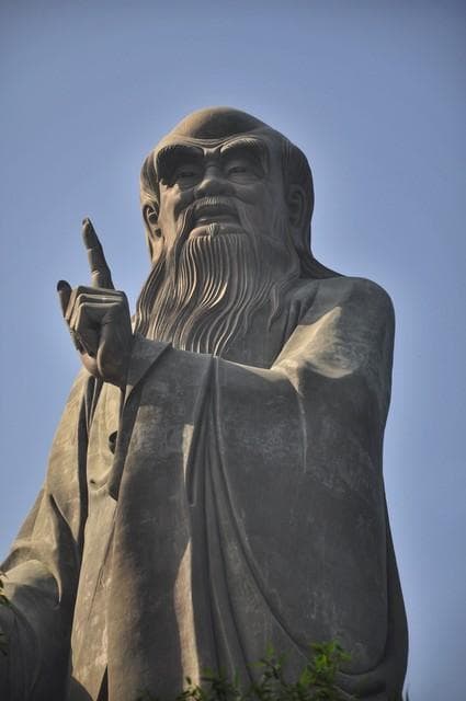 全国十多个鬼谷子修道地云梦山，他到底在哪创办中国第一所军校？