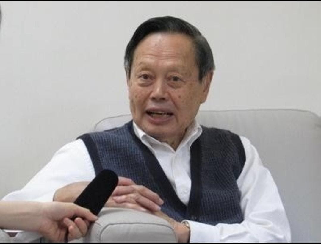 杨振宁研究物理的思想路线和方法