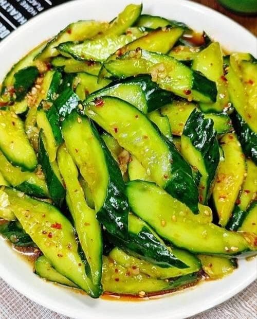 春天必备八道凉拌菜，低脂低卡营养高，好吃不腻养身体，老少皆宜