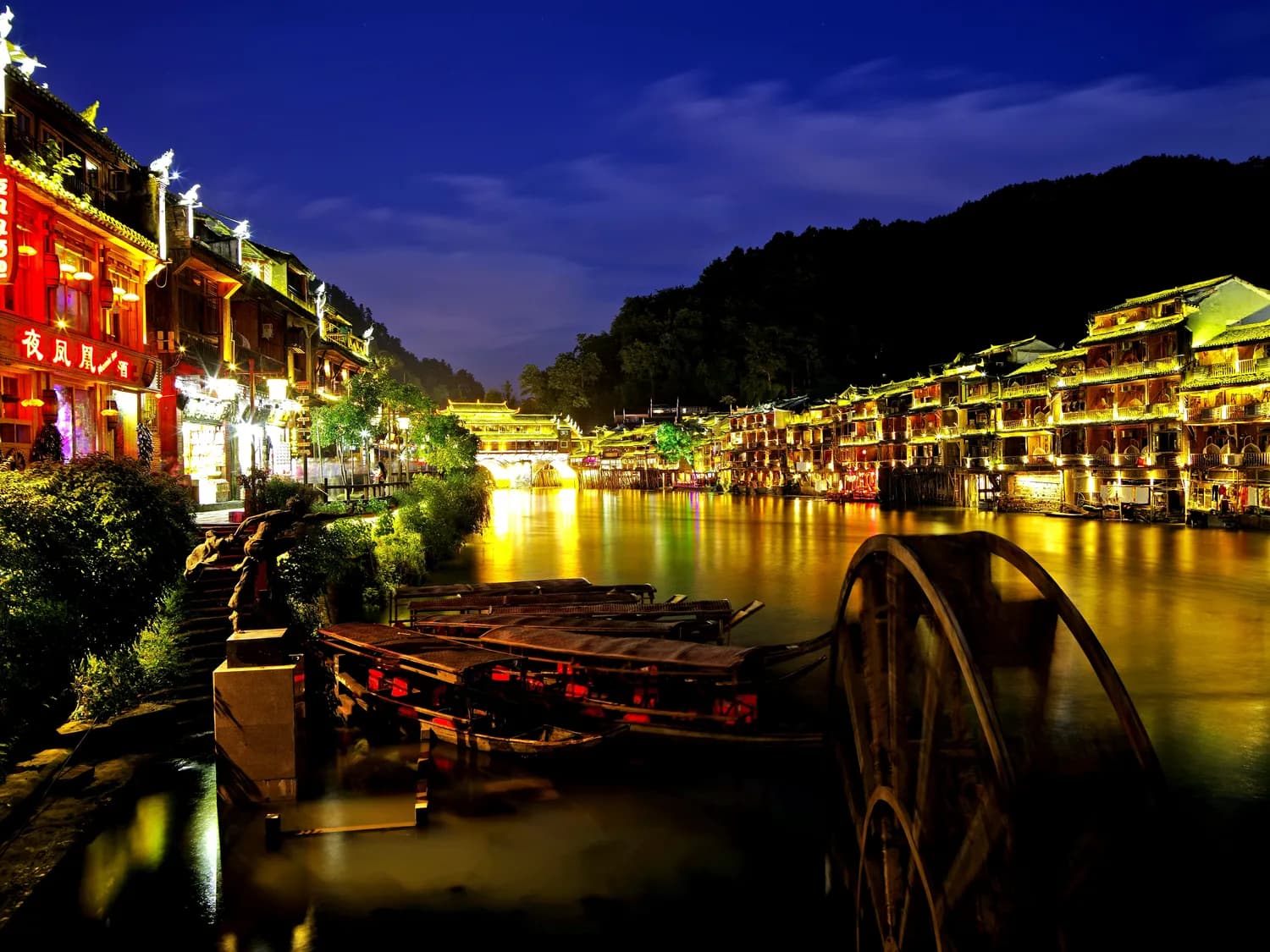 福建春节旅游全攻略：从厦门到武夷山，玩转闽南文化！