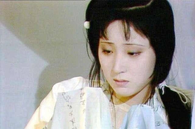 从一块石头说起，聊一聊“通灵宝玉”在小说创作中的贡献
