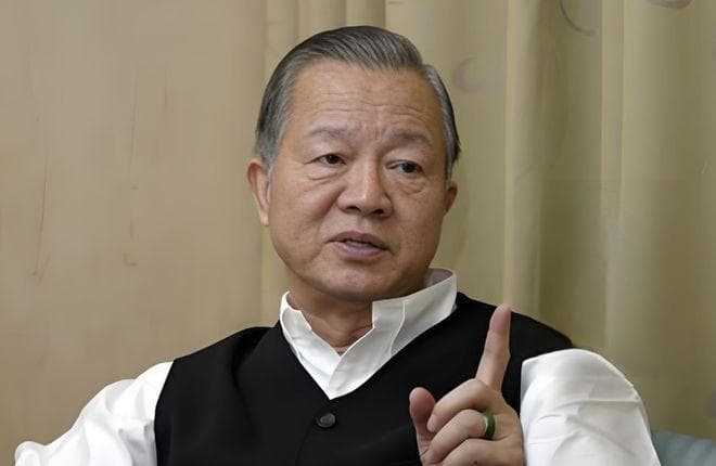虚构：曾仕强预言，2025龙盘蛇缠，变革将至，离火大运将来