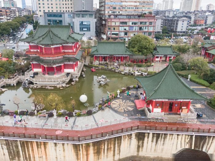 “江南名楼”南昌滕王阁北园免费开放 展现唐风宋韵景观
