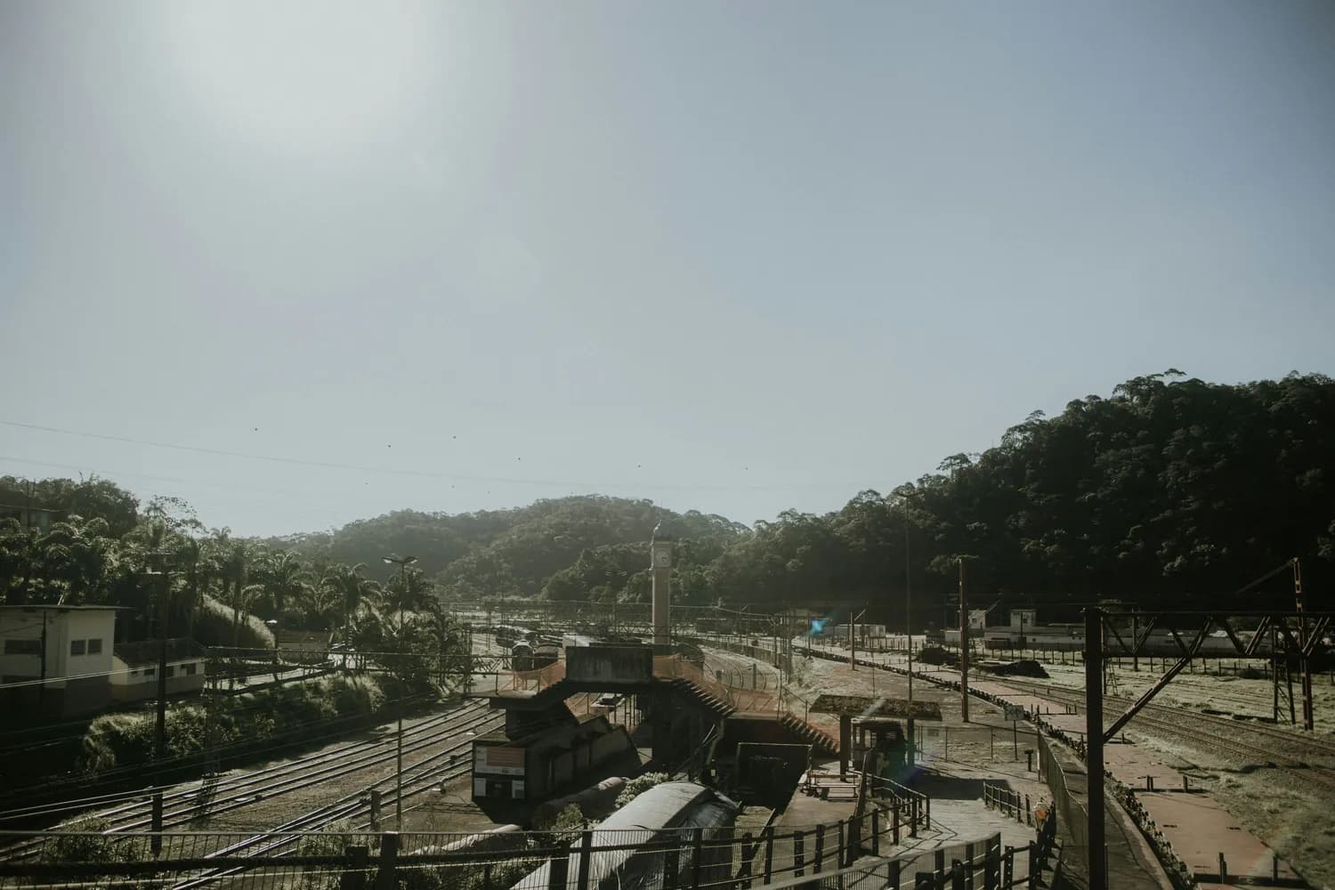 PUBG国际服手游：无需实名认证的吃鸡神器