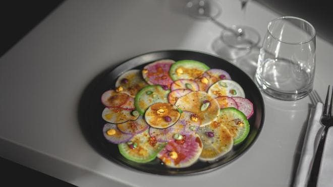 胡萝卜白萝卜同吃，营养会损失吗？营养师解密健康饮食方法