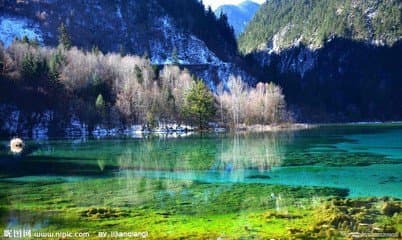 九寨沟地理位置及自然景观介绍