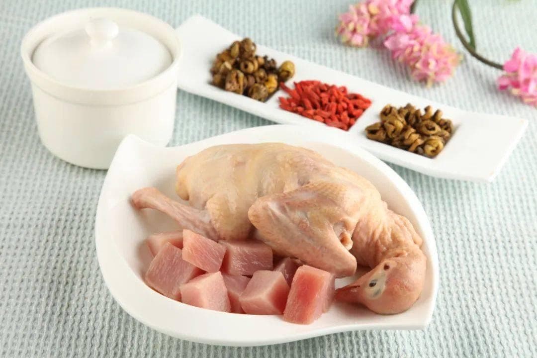 肺癌患者能吃鸽子肉吗？专家：适量食用有益康复