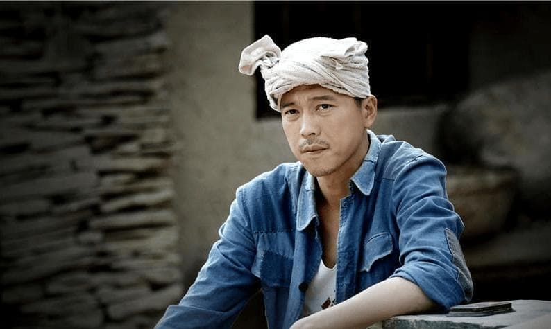 孙少安的奋斗传奇：爱情与事业的双重考验